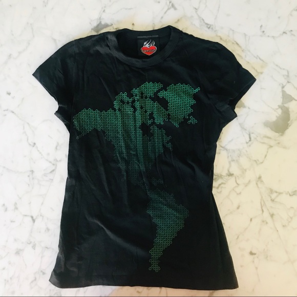 NEW Planet Earth T-Shirt - Picture 1 of 4